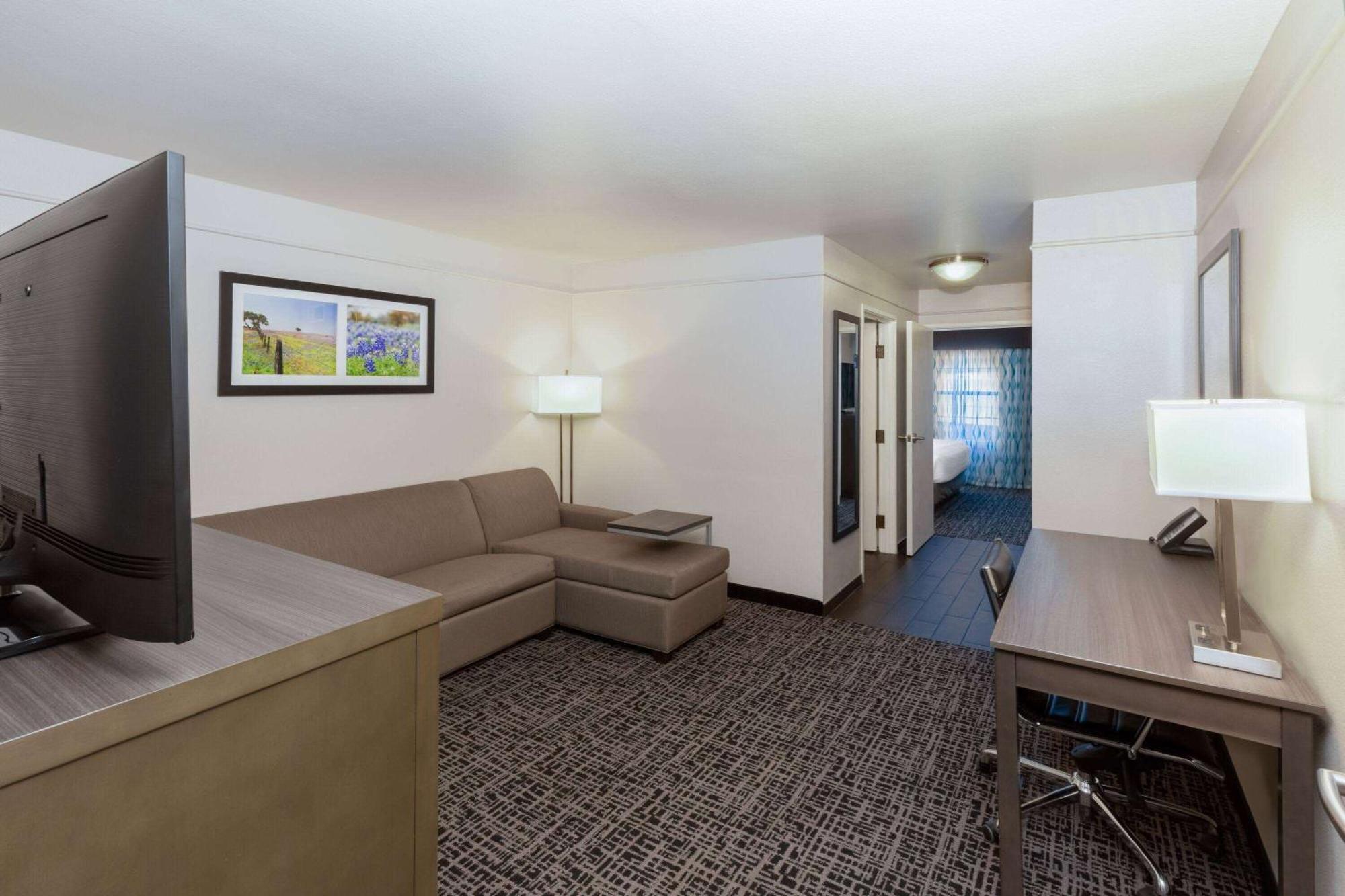 La Quinta By Wyndham Rockwall Bagian luar foto