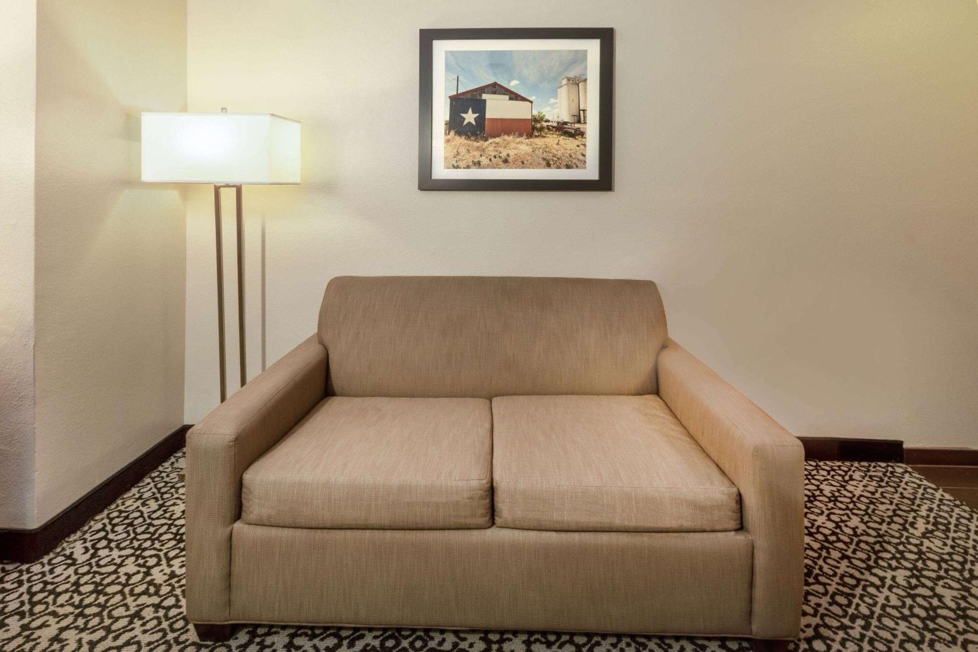 La Quinta By Wyndham Rockwall Bagian luar foto